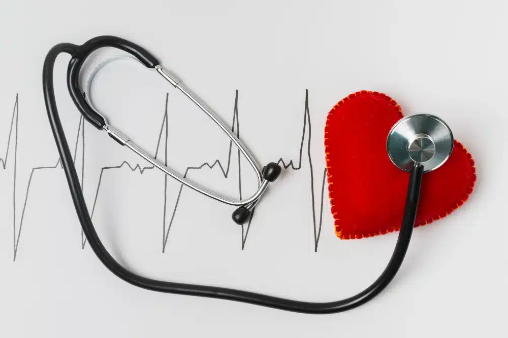 أسباب عدم انتظام ضربات القلب المفاجئ